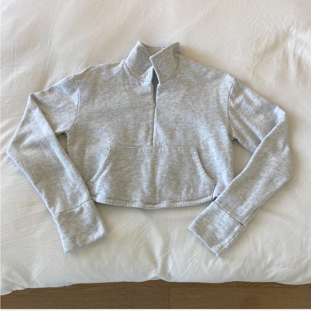 Joah Brown Light Gray Cropped Turtleneck Sweater
